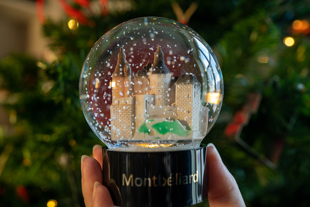 Boule à neige château de Montbéliard - Boutique de l'Office de Tourisme du  Pays de Montbéliard
