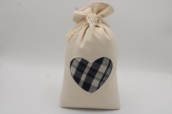 Câle porte pochon avec insert cœur en verquelure – Image 2